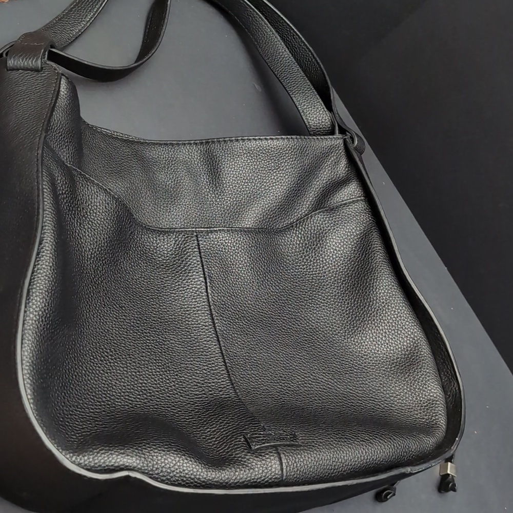 Vince Camuto Women's Black Genuine Leather Shoulder Bag/Hobo . - Picture 6 of 15